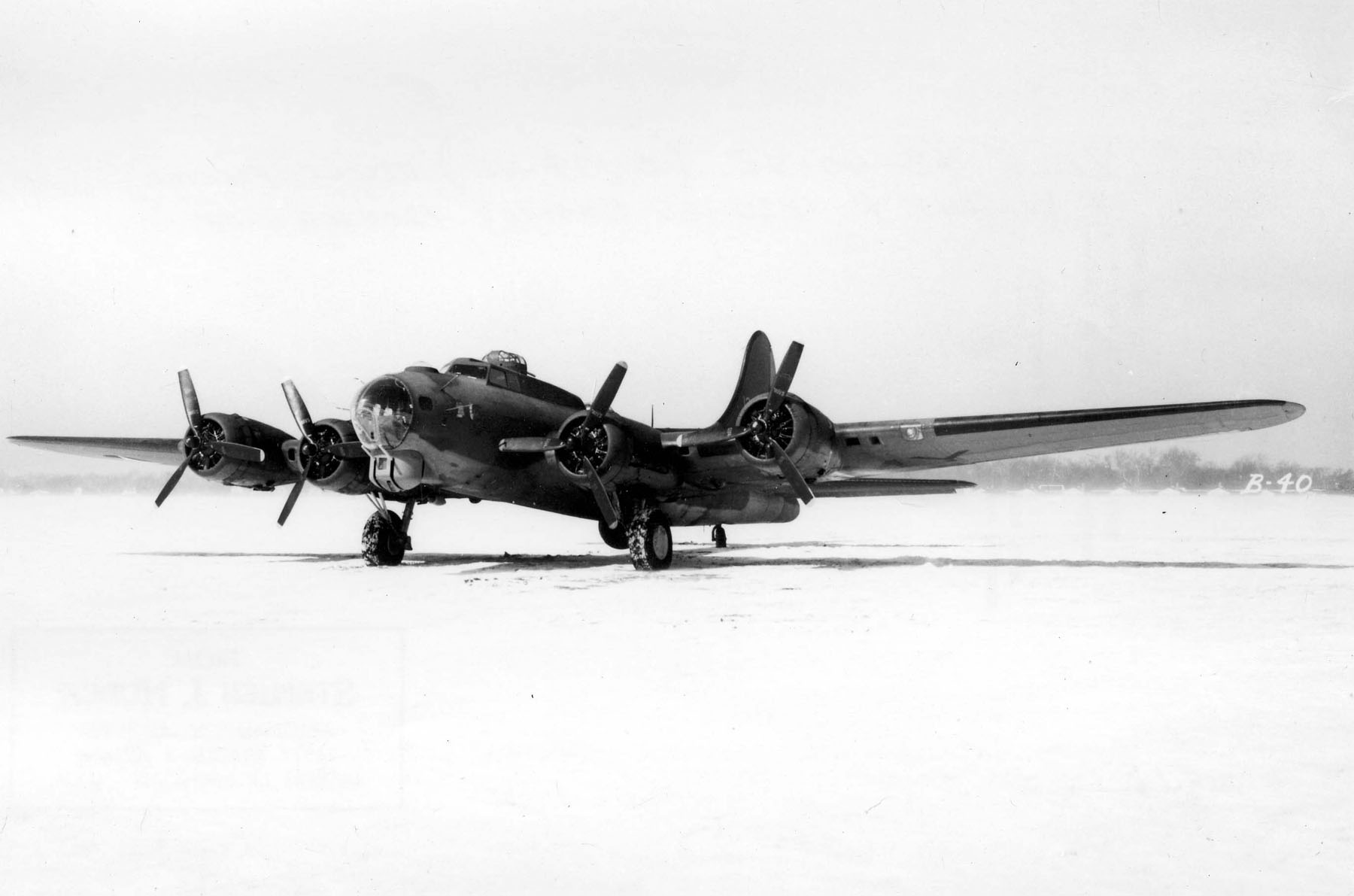 Boeing Lockheed Vega B-40