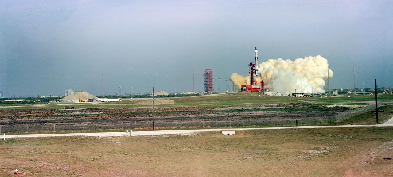 Launch of Gemini-Titan 3, the first crewed Gemini flight, 23 March 1965